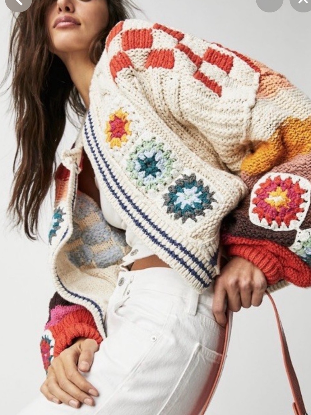 Free People Clear Skies Cardi Granny Square Chunky Knit Medium NWT Sold Out - Picture 2 of 5